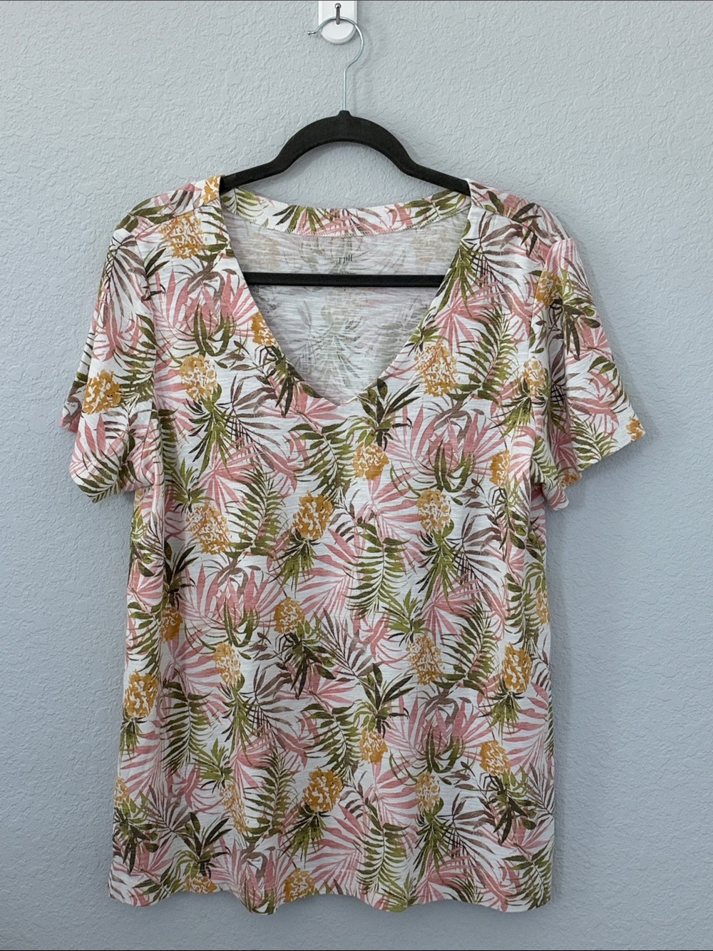 J.Jill Pima Cotton Slub Knit Tropical Floral V-Neck Tee Top L